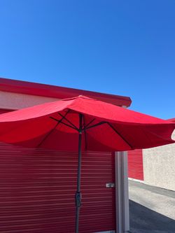 8’ Outdoor Umbrella