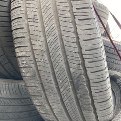 I got two tires in good condition they have a 60%