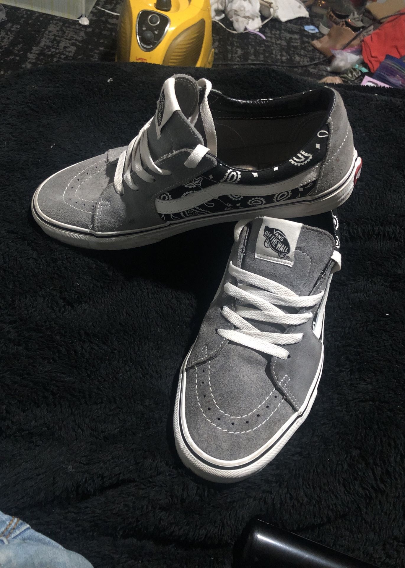 Vans Grey Bandanna Pre Owned (like New)
