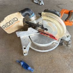 Saw 10” ridgid ms1065lza 