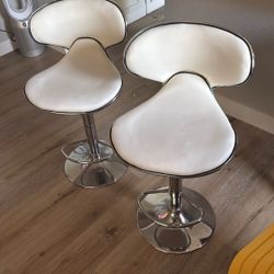 White Bar Stools