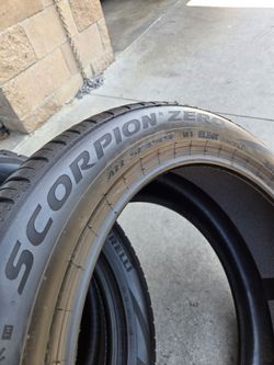 4. PCS OF TIRES. PIRELLI SCORPION ZERO . SIZE 285/45/21. & 275/45/21