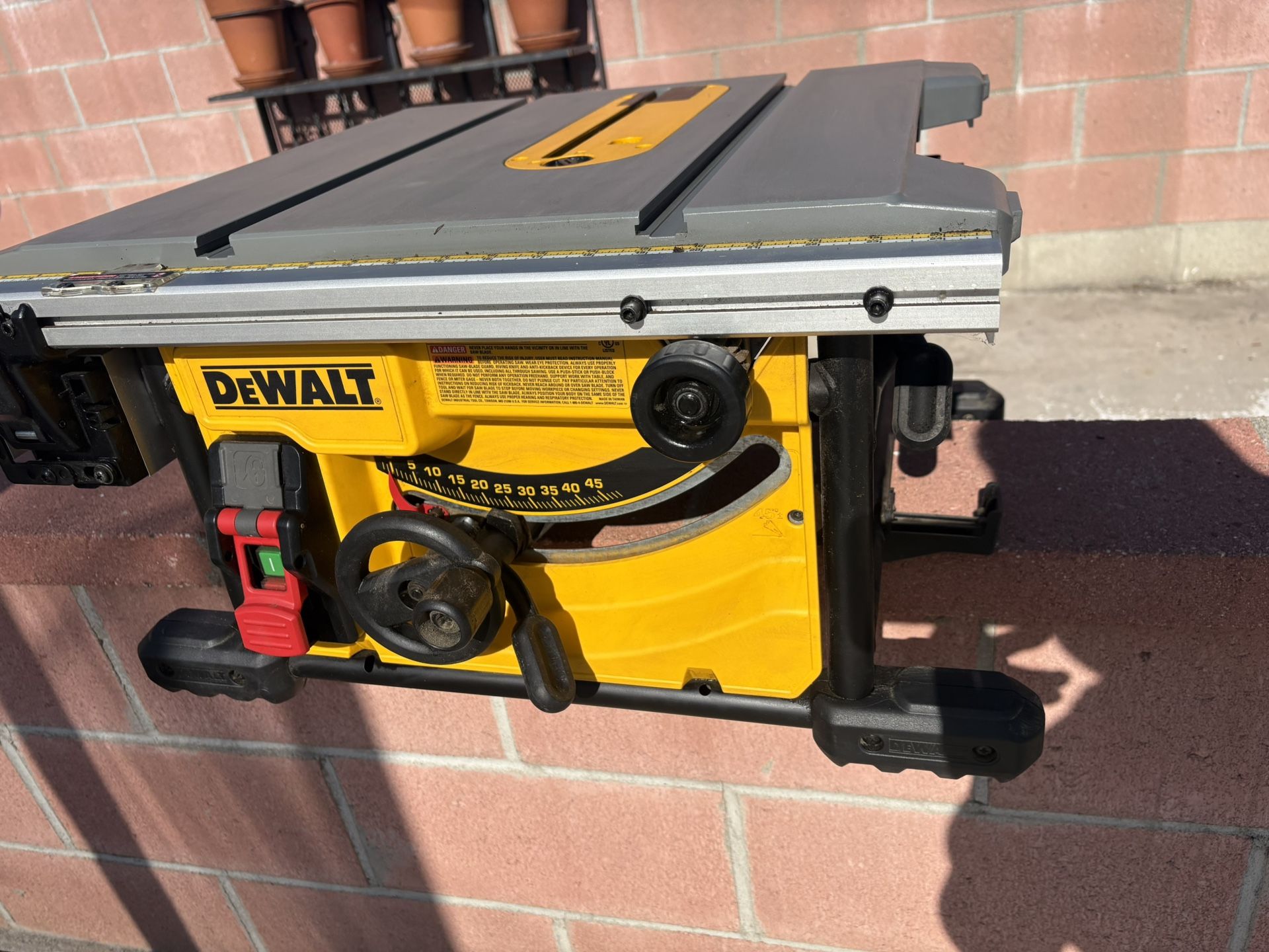 Dewalt Table Saw