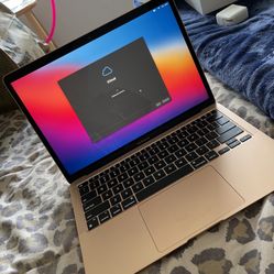 MacBook Pro M2