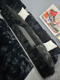 ✨️ Sectionals, 2pc Sofas ✨️ Furniture Queen Bedrooms, Dining Avail