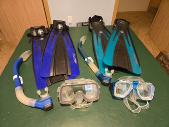 2  Mask, Snorkel and Fins sets