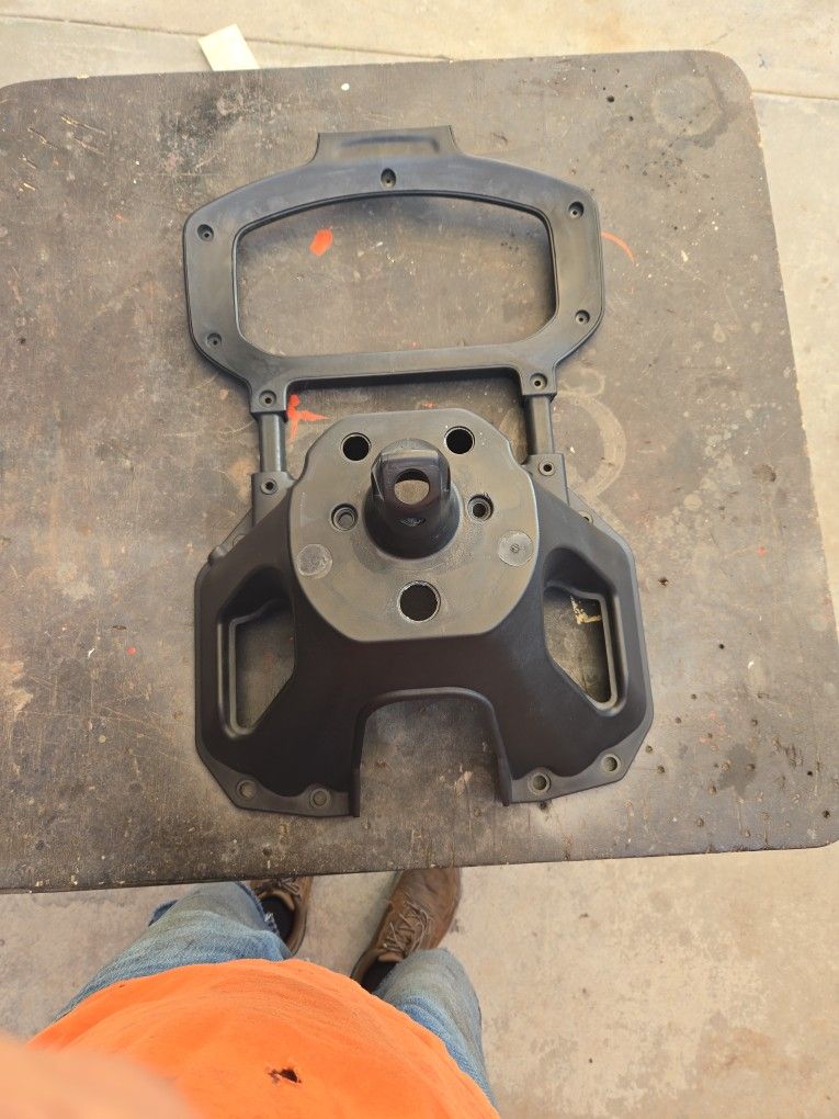 Original Spare Tire Mount Carrier Off A 2020 Jeep Wrangler Rubicon JL Went With Aftermarket $150