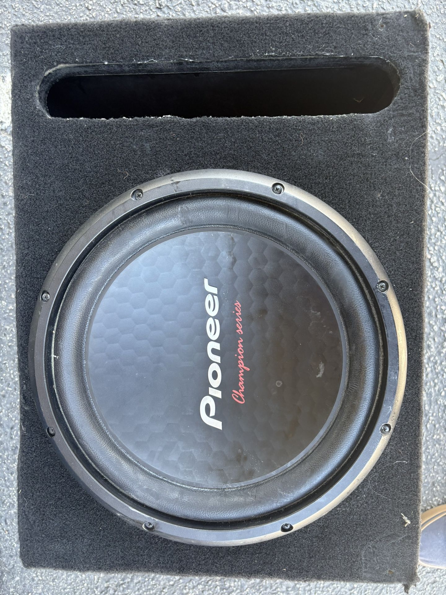 Pioneer Champion Sub