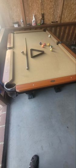 Free pool table