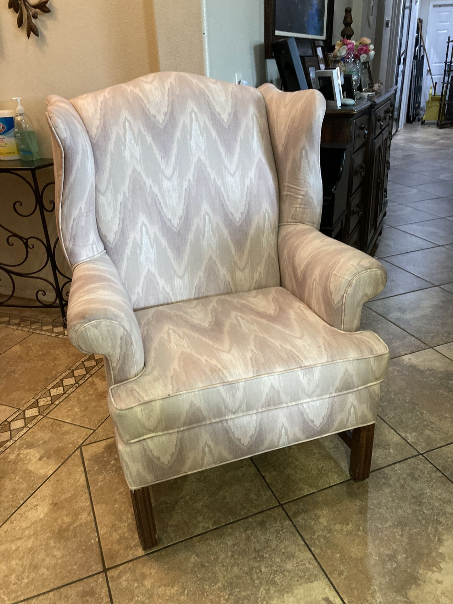 Nice Comfortable Accent Chair Wing Back Style