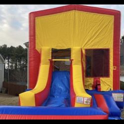 Bounce House 