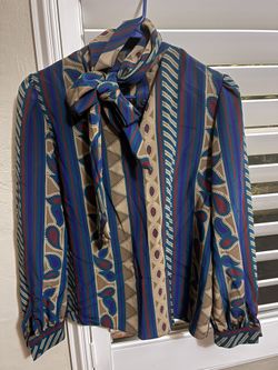 Women’s Vintage Blouse