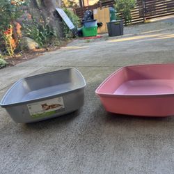 Cat Litter Boxes 