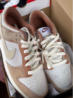 Men's Dunk Low - Medium Curry 9.5