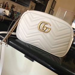 GG Marmont small camera bag