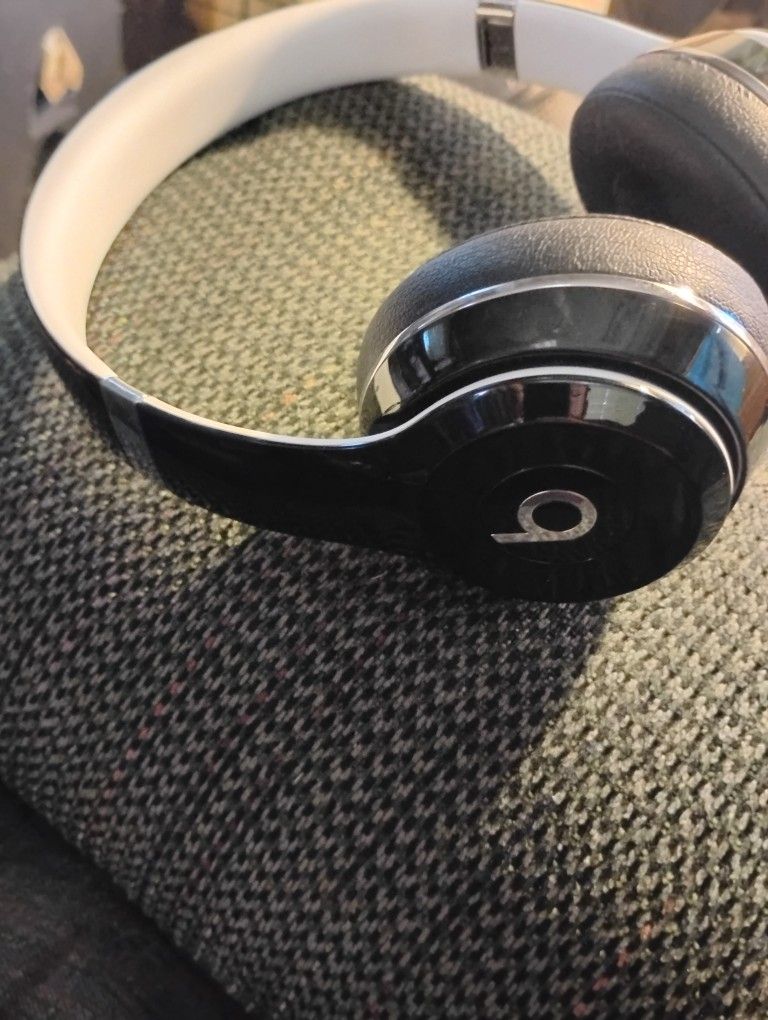 Beats On Ear Headphones