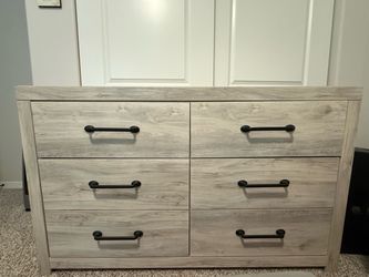 Grey Dresser