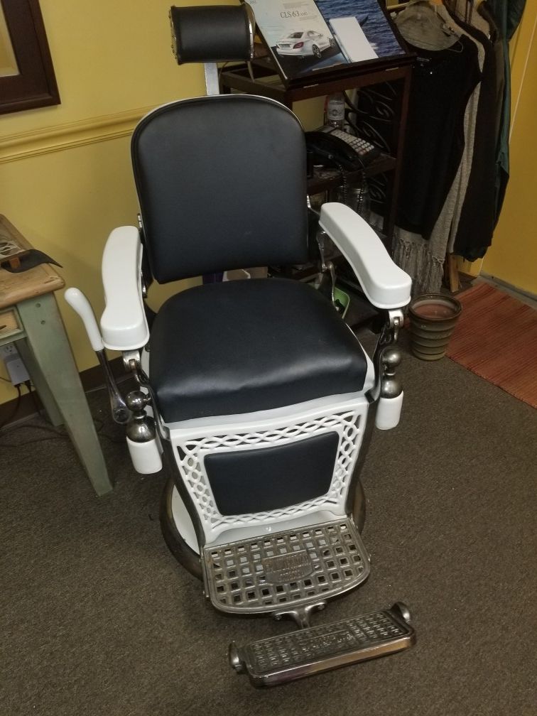 EMIL J PAIDAR Authentic Antique Barber Chair Porcelain Excellent Working Condition
