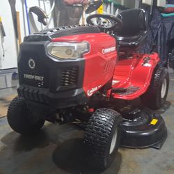 Troy bilt h orse