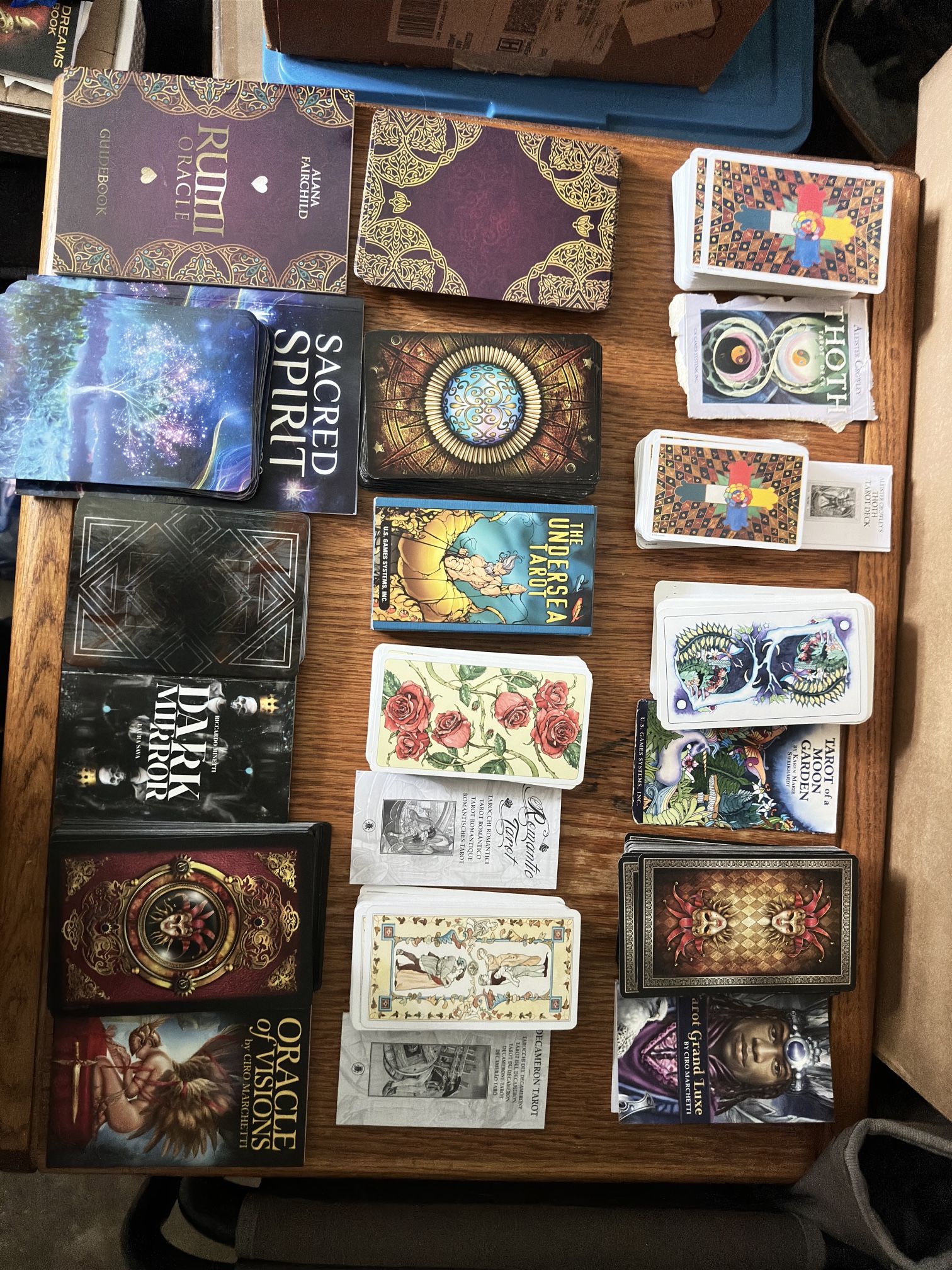 Tarot/Oracle Cards/Decks