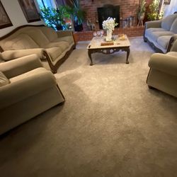  4-Piece Living Room Set – 2 Sofas & 2 Chairs