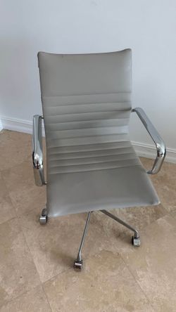Desk / Office Chair