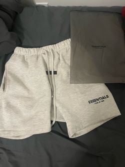 Essentials Shorts