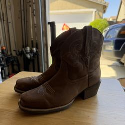 Women’s Cowgirl Boots 