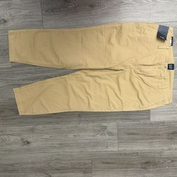 New Gap Ankle Length Pant Size 14
