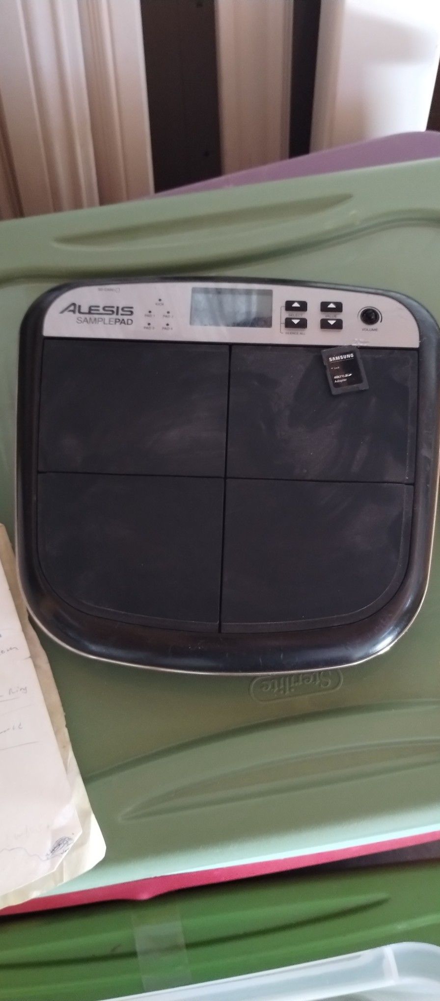 SamplePad
Multi-Pad Sample Instrument