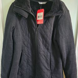 The Northface Women's Jacket Size Large New With Tag Attached Retails For $120.00