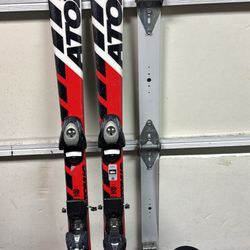 Atomic Skis With Bindings 130 Cm For Kids, Youth And Boots Size 3, 4, 5, 6