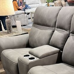 Next-Gen Slate Durapella Power Reclining Loveseat With Console
Ashley FurnitureFinancing and Delivery Options Available