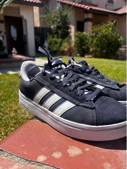 Blue Adidas Women’s 8 1/2