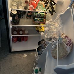 Mini fridge (new Condition- used Two Months Only)