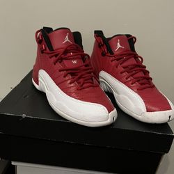 Jordan 12 Gym Red Size 4