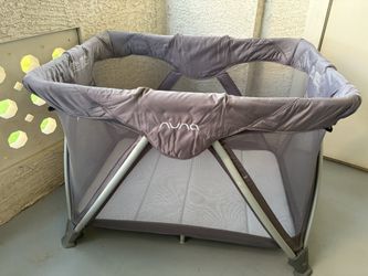 Nuna Sena Aire Portable Play Yard – Excellent Condition – $120 OBO