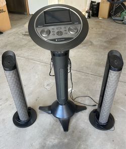 Singing Machine Karaoke System with 2 Tower Speakers