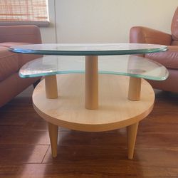 Coffee table 48x28x16