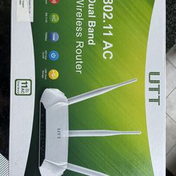 UTT Dual Band wireless router -$5