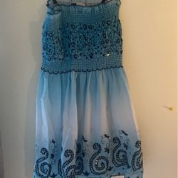 Girl Size Large Dress Can Also Be Use As Shirt