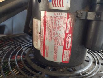 Dayton  Oscillating Fan Cooling 