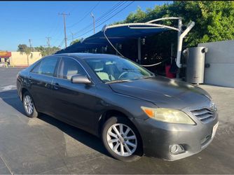 Toyota Camry 2011