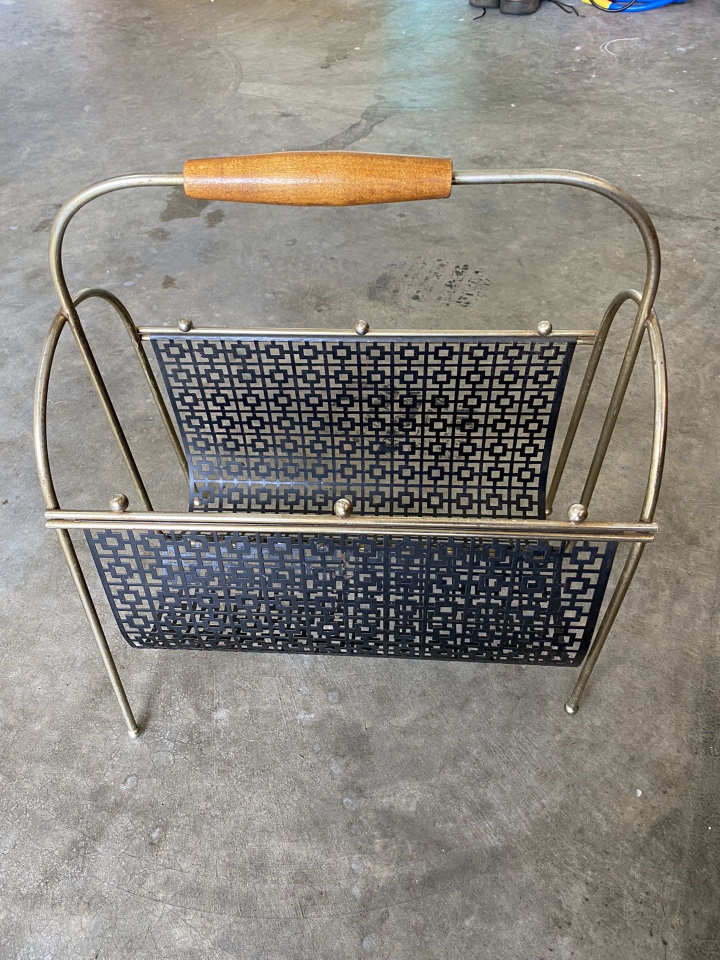 MCM Magazine Rack