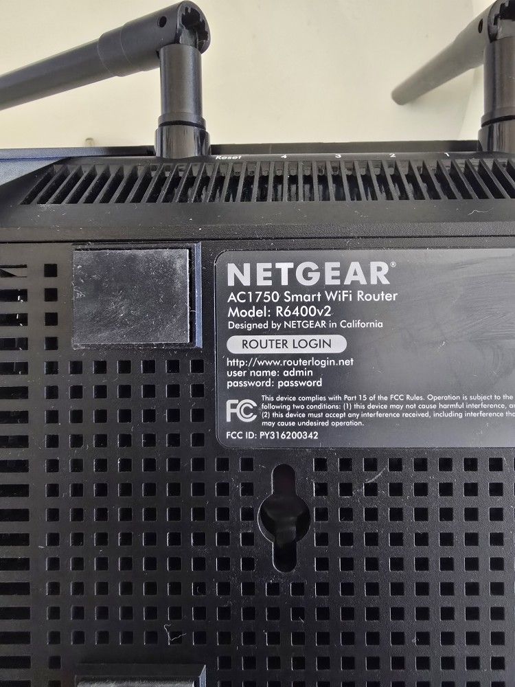 Netgear R6400 v2 Router