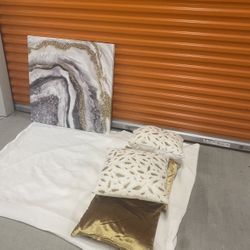 Wall Art & Matching Pillows