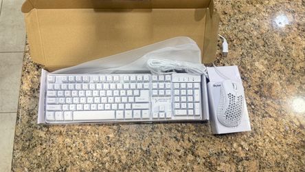 BRAND NEW GAMING KEYBOARD AND MOUSE BUNDLE