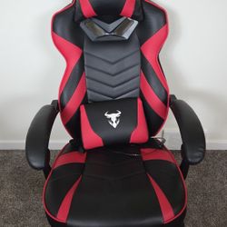 Gaming Desk & Gaming Chair
