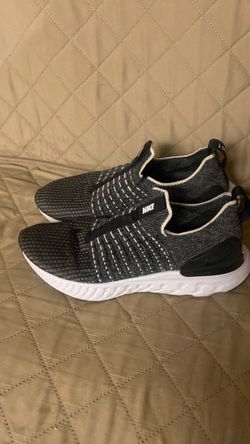 Shoes Nike size 10.5 en women’s 8,5 mens