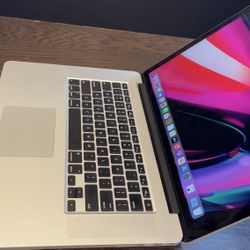 Apple MacBook Pro 15” Retina Quad Core I7, 16GB RAM 500GB SSD $250